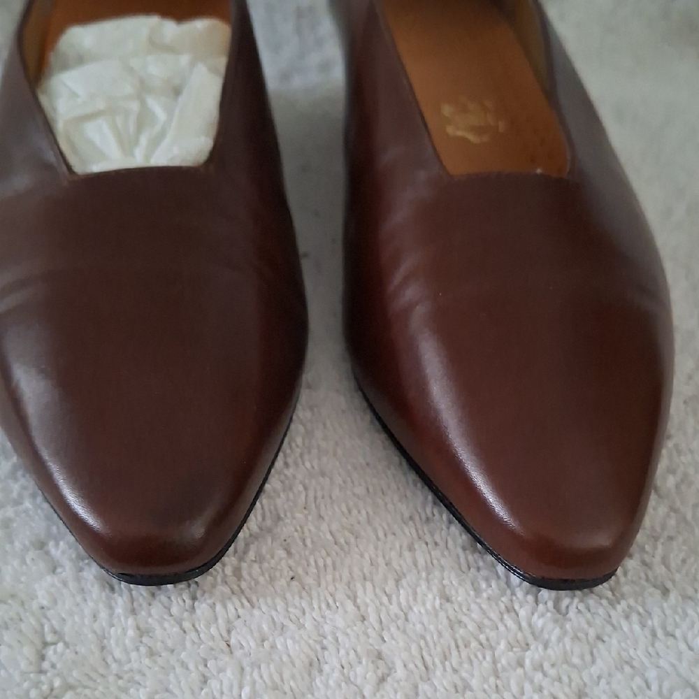 Elegant Brown Women's‎ Shoes - Picture 5 of 9
